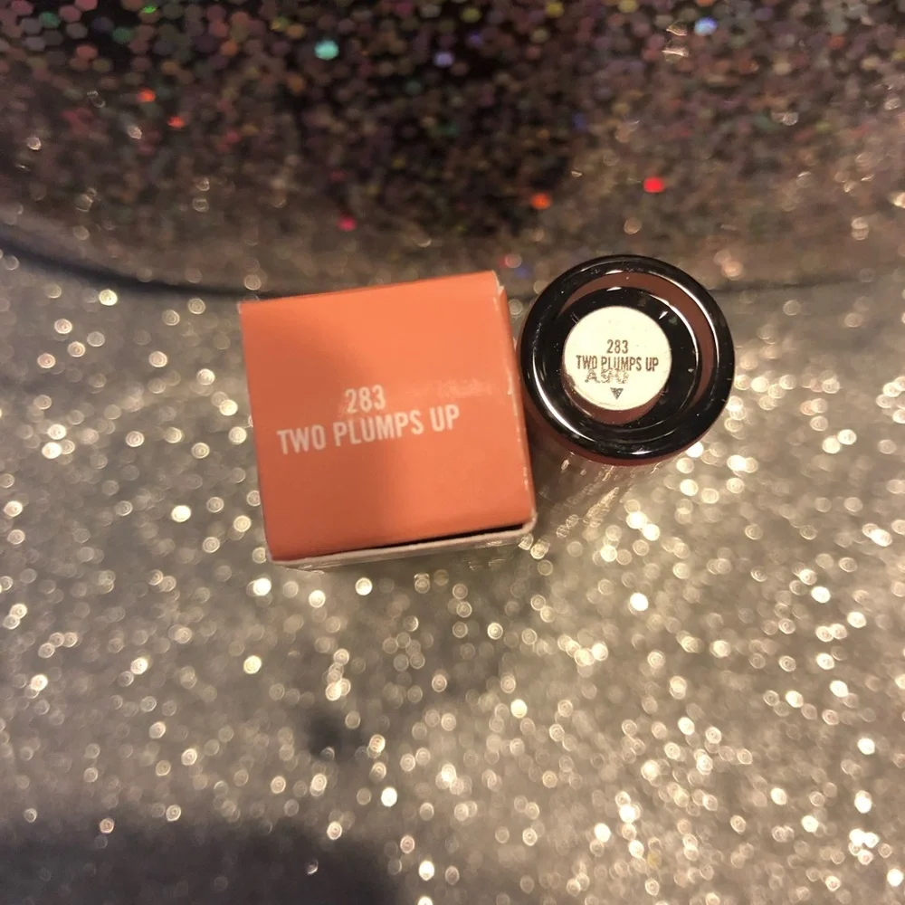 BNIB! MAC PowerGlass Plumping Lip Gloss in Two Plumps Up 283